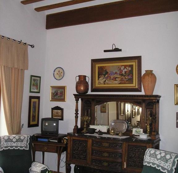 בית מלון כפרי Plaza Chica