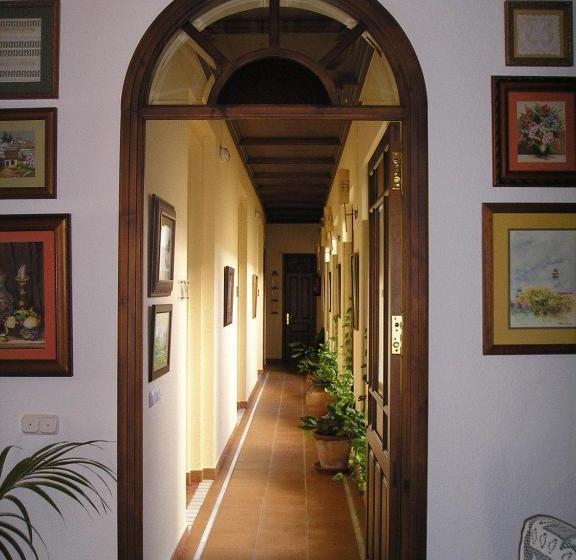 فندق Plaza Chica