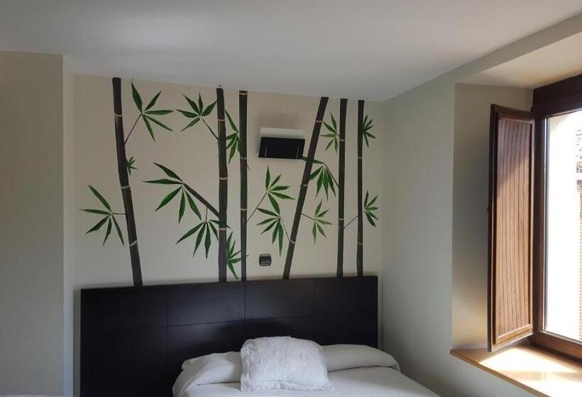 호텔 Posada Plaza Mayor De Alaejos