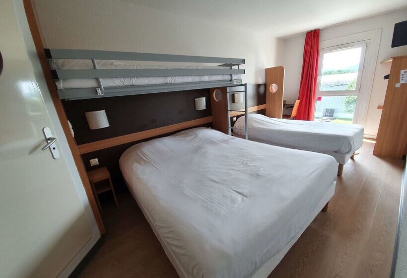 בית מלון כפרי Premiere Classe Annemasse  Ville La Grand