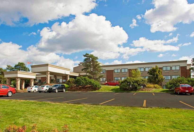 호텔 Quality Inn Halifax Airport