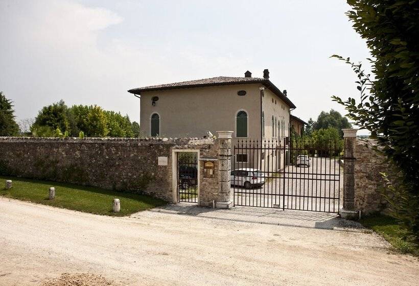 فندق Relais Corte Guastalla Apartments