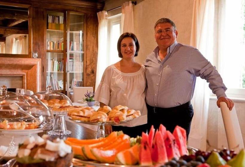 בית מלון כפרי Relais Corte Guastalla Apartments