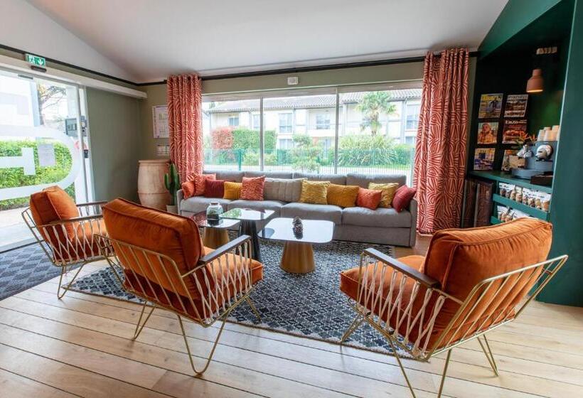 فندق Les Pins Galants