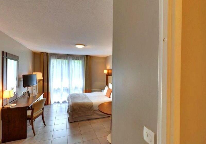 فندق Les Pins Galants