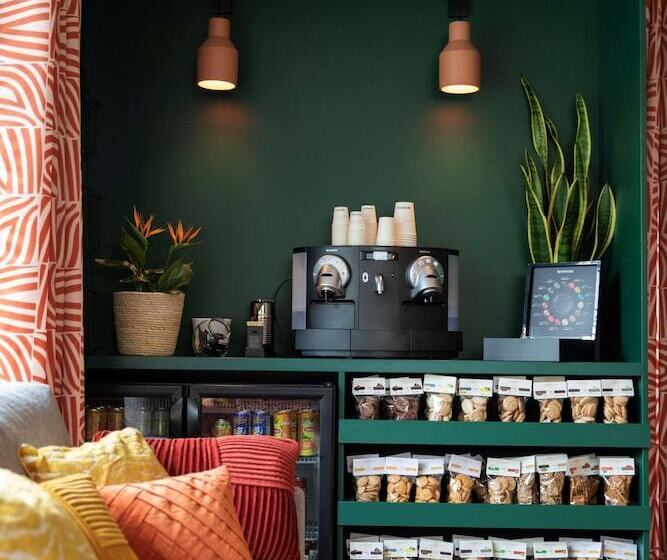 בית מלון כפרי Les Pins Galants