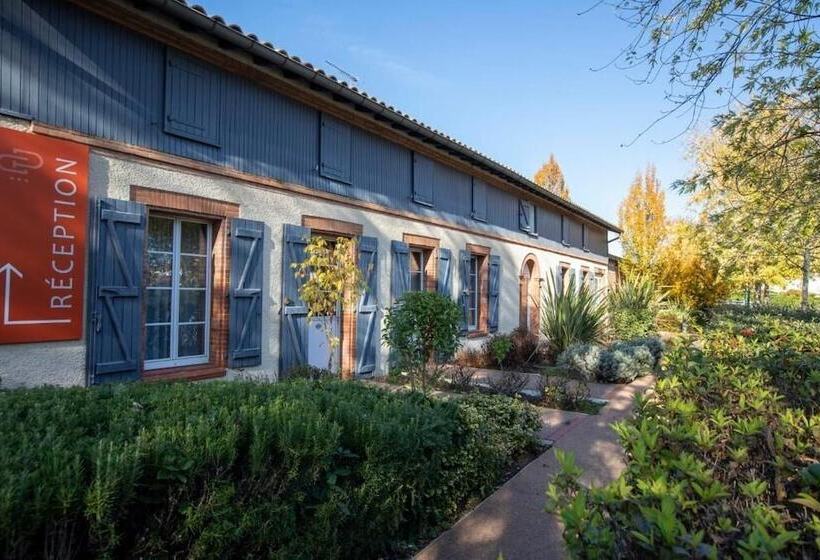 בית מלון כפרי Les Pins Galants