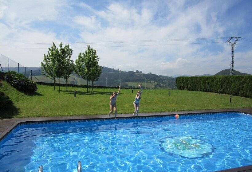 هتل روستایی Posada Casona De La Ventilla