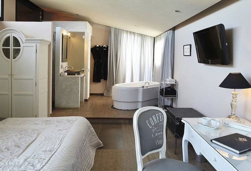 هتل روستایی El Racó De Madremanya   Adults Only