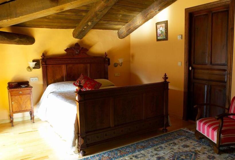 Сельский отель La Val