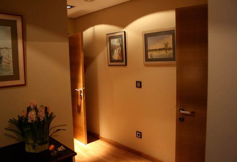 فندق ريفى Viento Del Norte