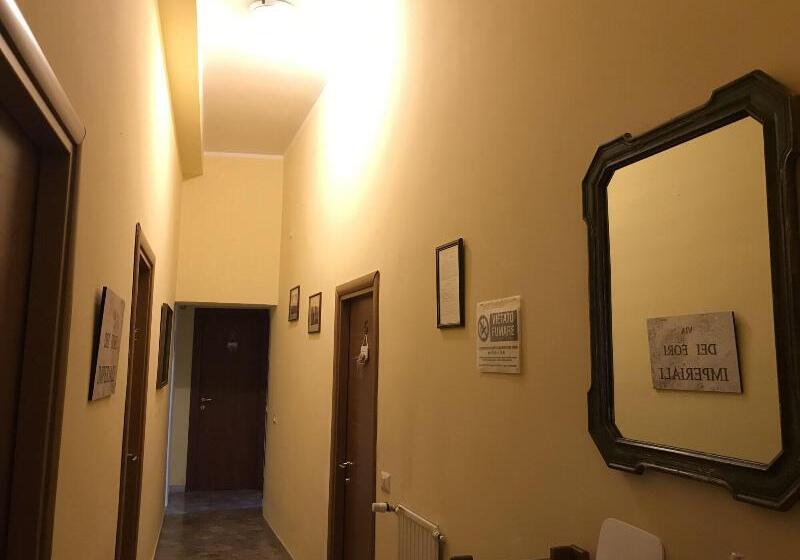 هتل San Daniele Bundi House