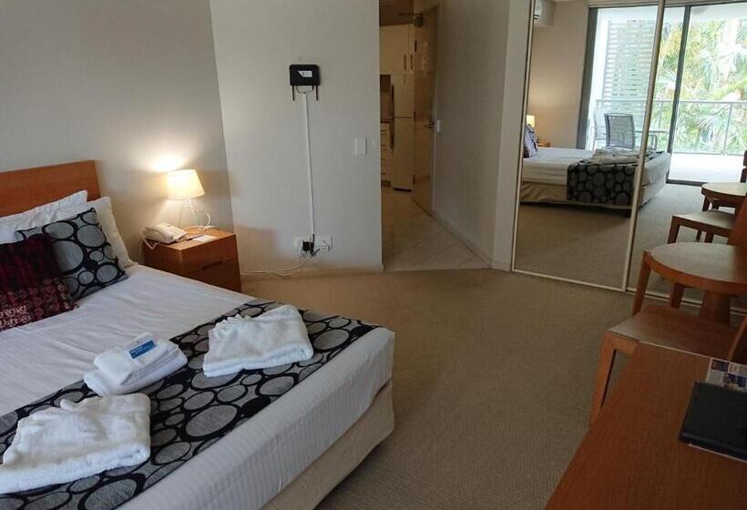 בית מלון כפרי Scarborough Beach Resort Brisbane