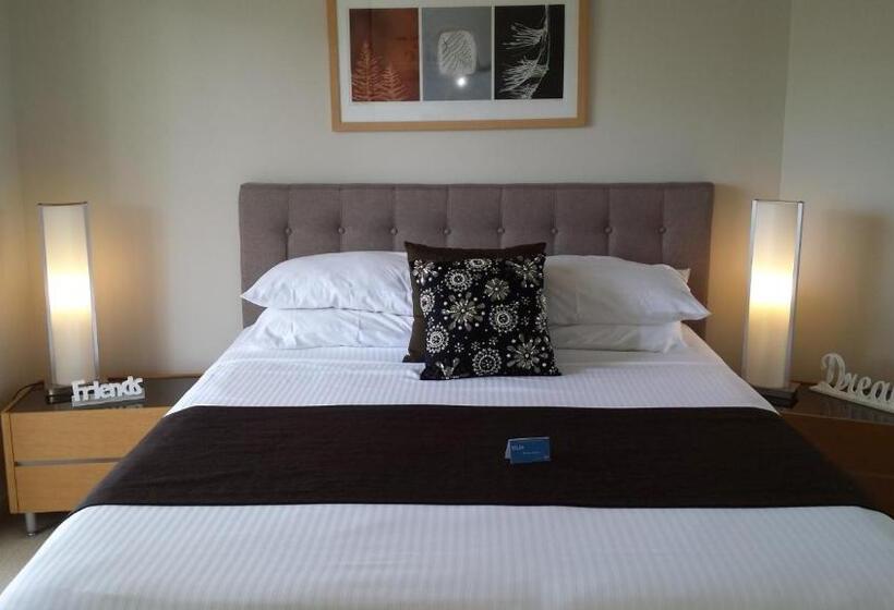 בית מלון כפרי Scarborough Beach Resort Brisbane