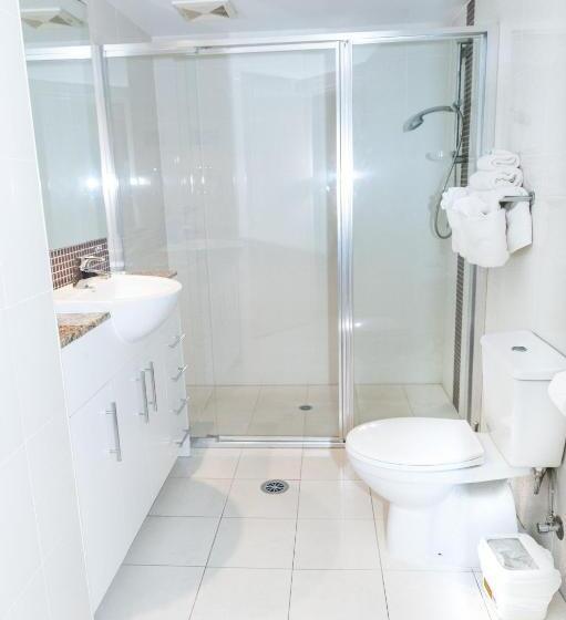 בית מלון כפרי Scarborough Beach Resort Brisbane