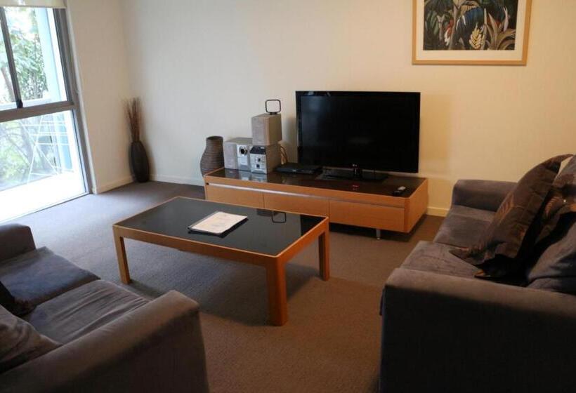 בית מלון כפרי Scarborough Beach Resort Brisbane