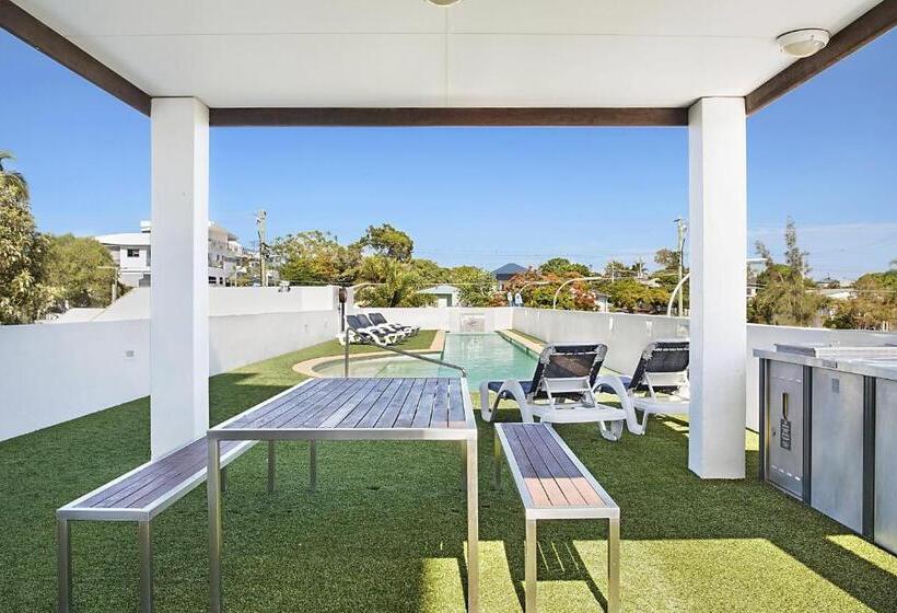 בית מלון כפרי Scarborough Beach Resort Brisbane