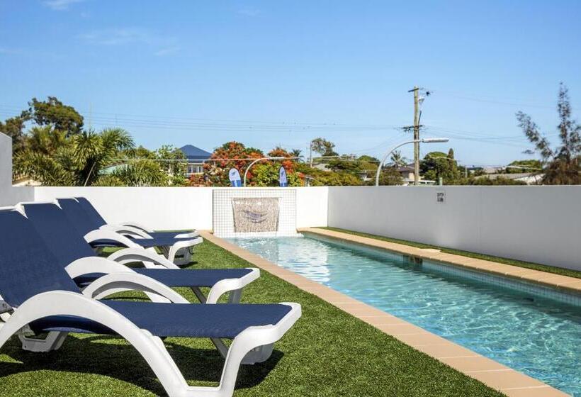 בית מלון כפרי Scarborough Beach Resort Brisbane