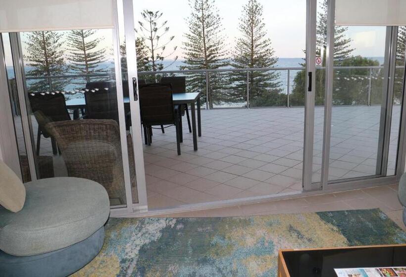 בית מלון כפרי Scarborough Beach Resort Brisbane