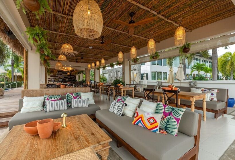 هتل Selina Serenity Rawai Phuket