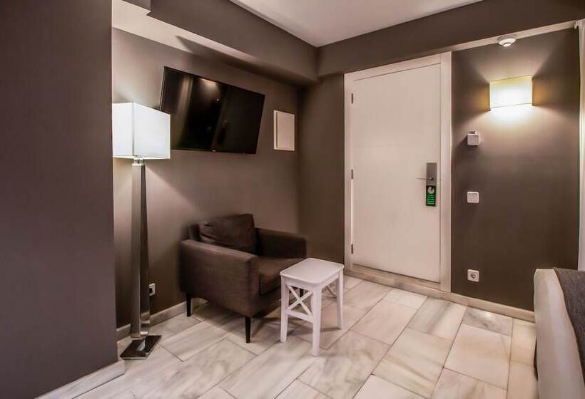 Sm Hotel Teatre Auditori