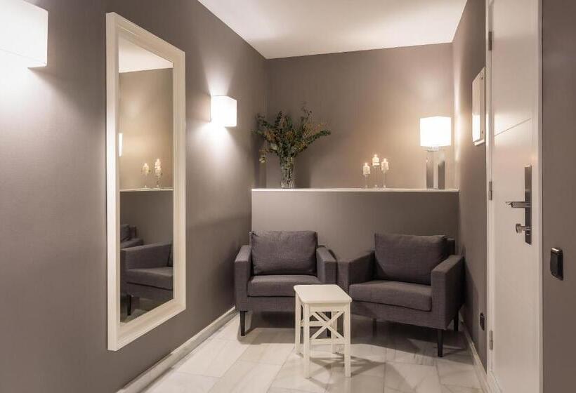 Sm Hotel Teatre Auditori