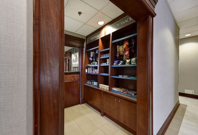 فندق Staybridge Suites Guelph, An Ihg