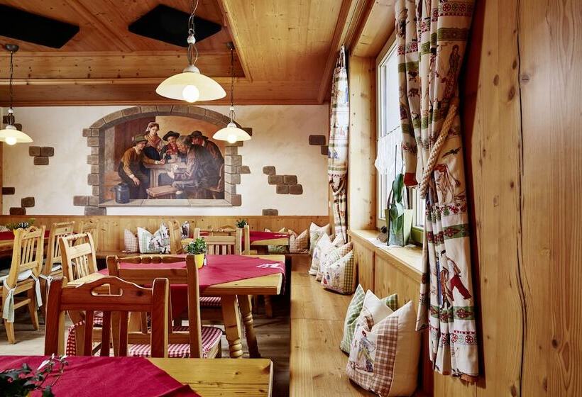 Zirbenhotel Steiger