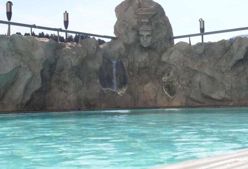 Отель Sundance Grande Mountain Resort & Spa