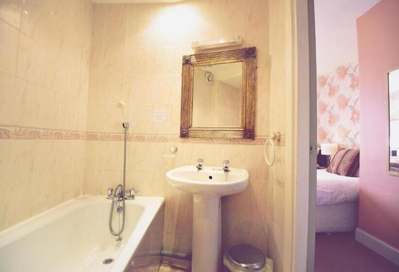 فندق The Black Bull Inn