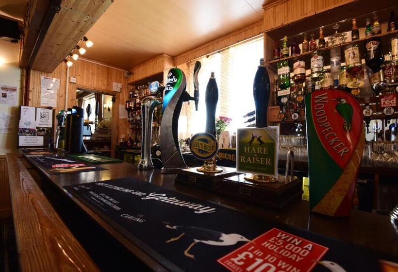 فندق The Black Bull Inn