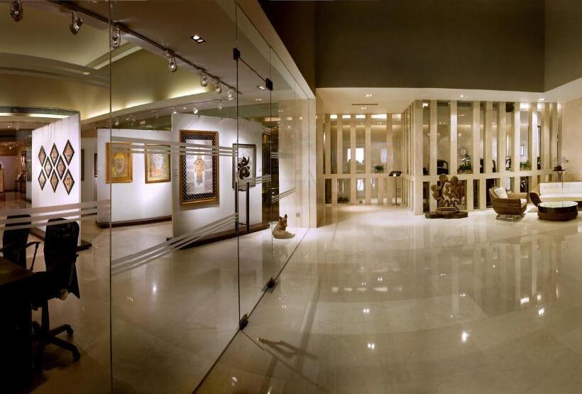 酒店 The Lalit New Delhi