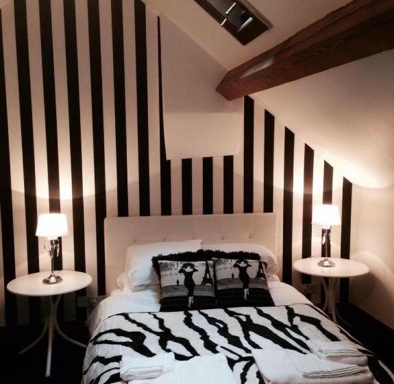 호텔 The Swan Taphouse