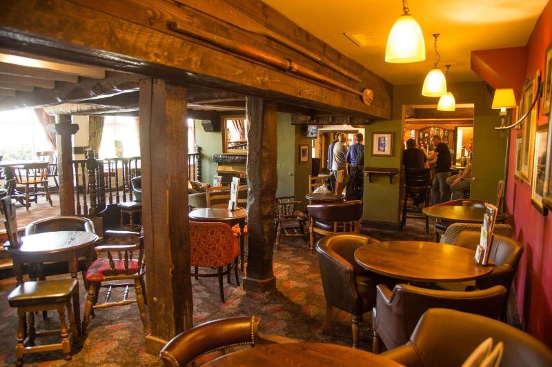 בית מלון כפרי The Twelve Knights