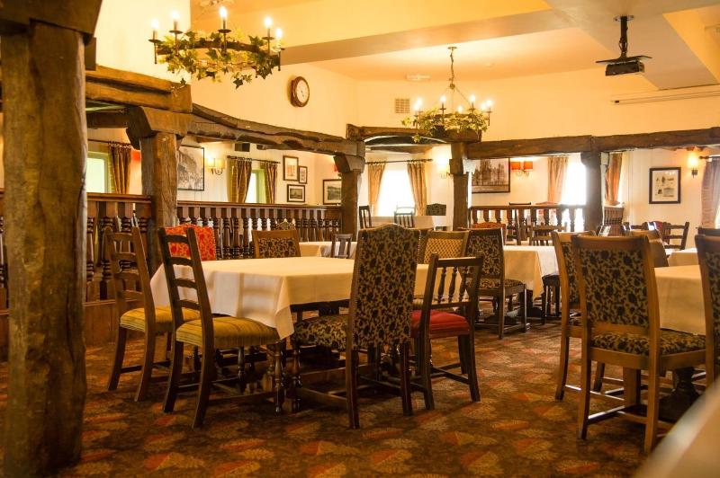 호텔 The Twelve Knights