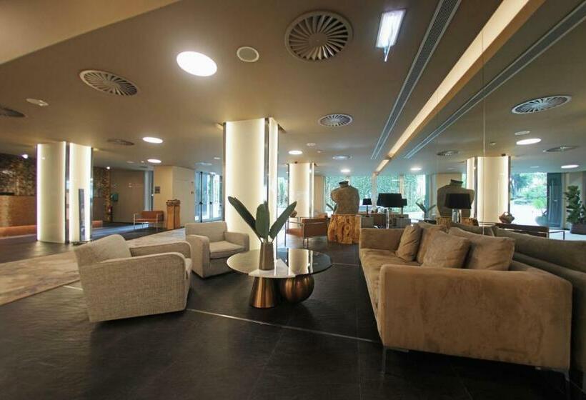 هتل The Views Baia - Adults Only