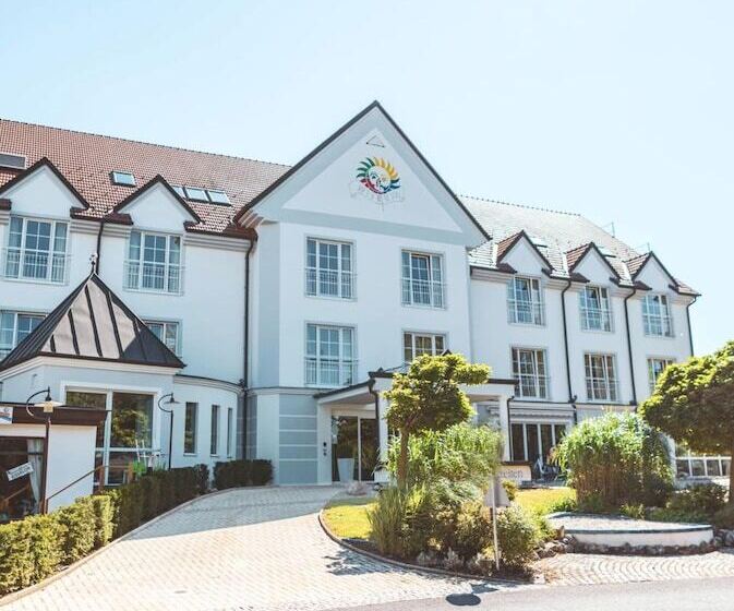 Thermenhotel Vier Jahreszeiten