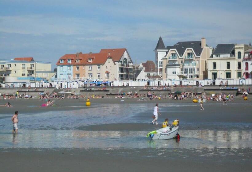 Отель Villa Trémail   La Plage Au Pied De Votre Chambre