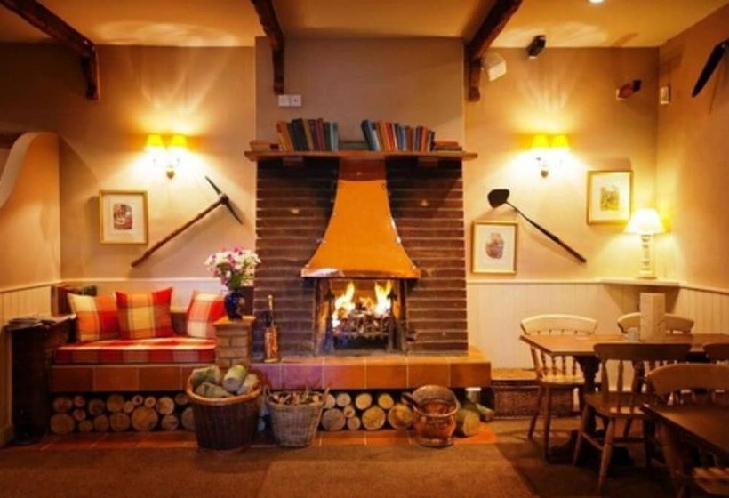 فندق Wayford Bridge Inn