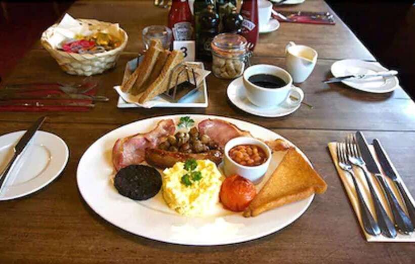 فندق Wayford Bridge Inn