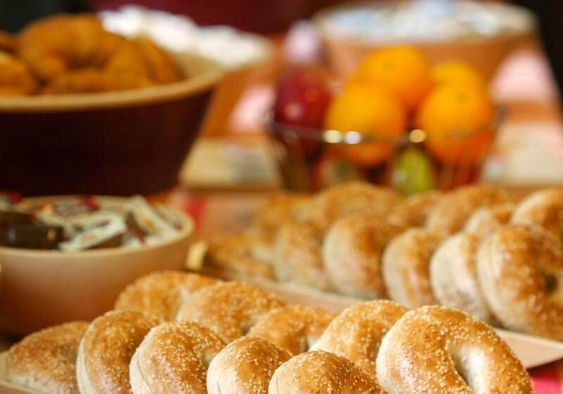 Отель Zum Auberge D été Résidences De L Université De Montréal