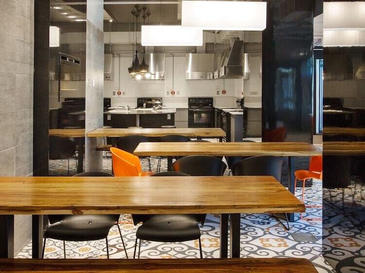 Отель Zum Auberge D été Résidences De L Université De Montréal