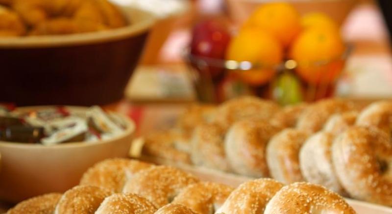 Отель Zum Auberge D été Résidences De L Université De Montréal