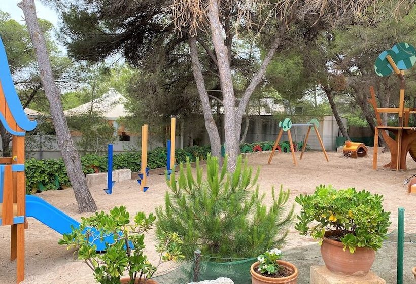 Playa Parc Apartments