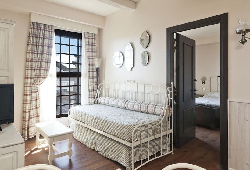 Portaventura Hotel Gold River