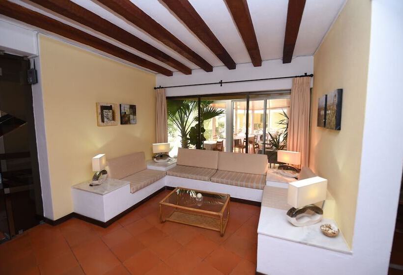 Praia Da Lota Resort - Beachfront Hotel