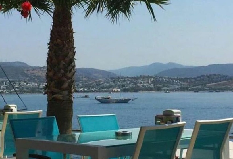 منتجع Aura Residence