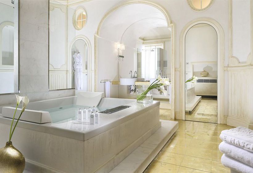 אתר נופש Villa le Maschere UNA Esperienze