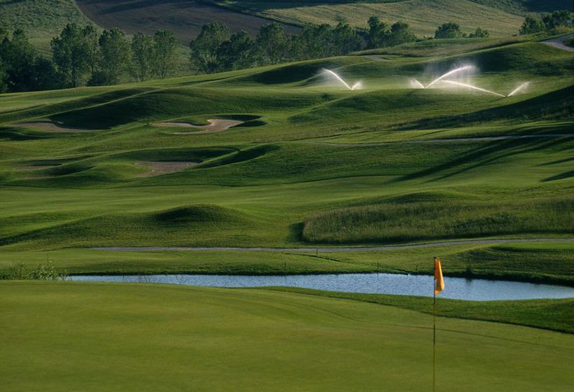 אתר נופש Villa le Maschere UNA Esperienze