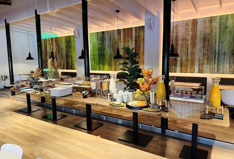 Wyndham Residences Golf Del Sur